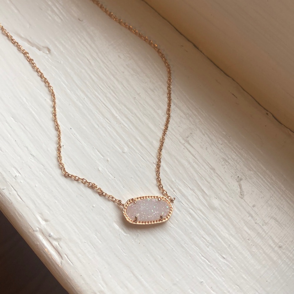 Kendra Scott Necklace - Picture 2 of 2